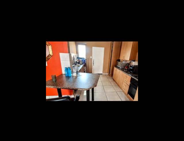 2 BEDROOM APARTMENT FOR SALE IN THE ORCHARDS